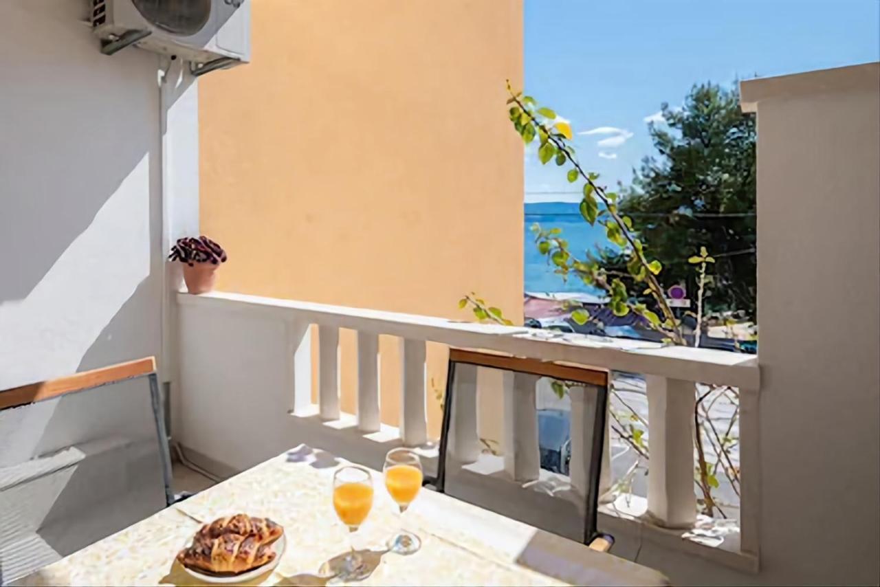 Marinero Apartment Krilo Bagian luar foto